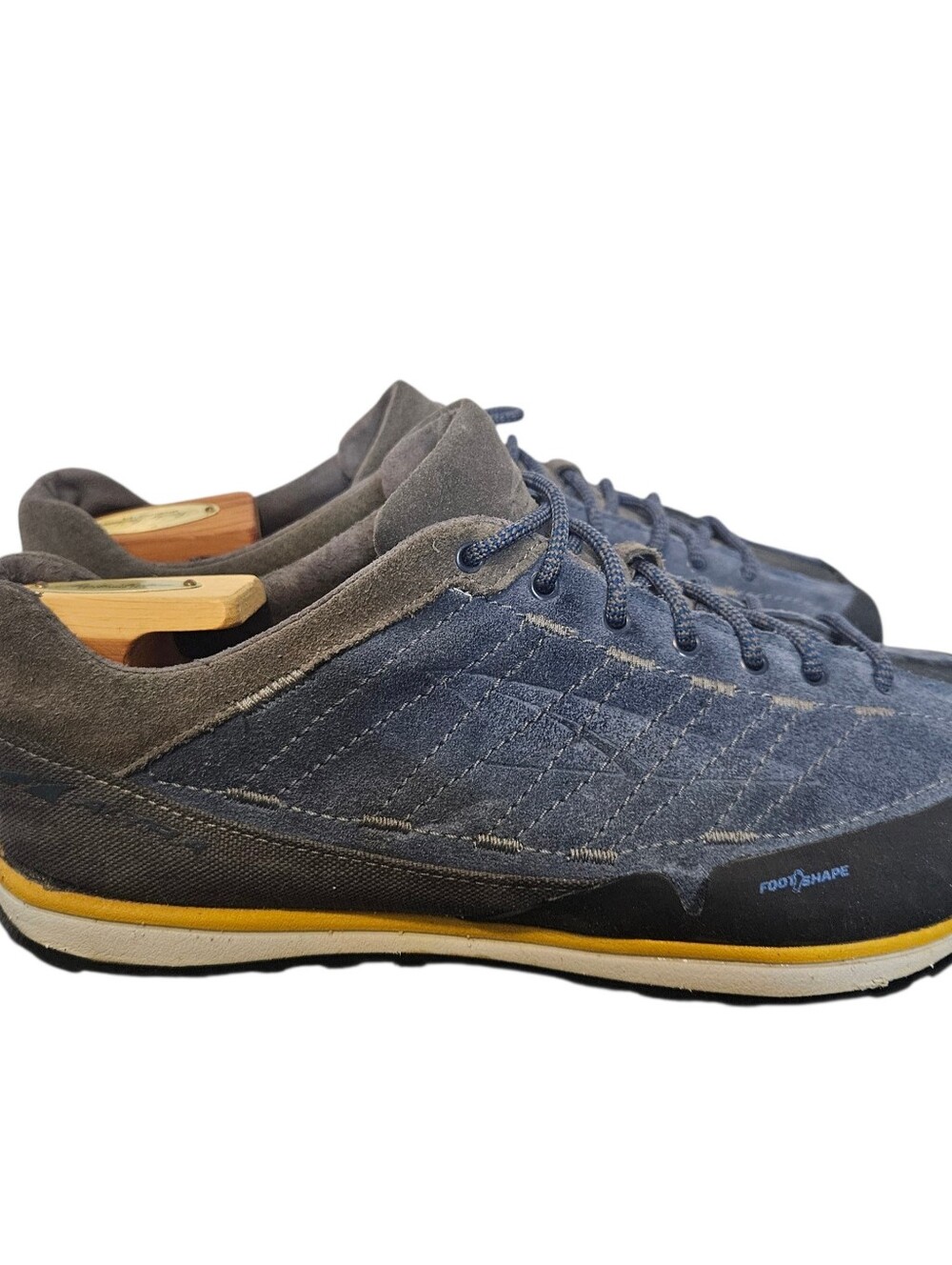 Altra Grafton Foot Shape ALM1965F420 Blue Suede Vibram Trail Shoes Mens Size 9M